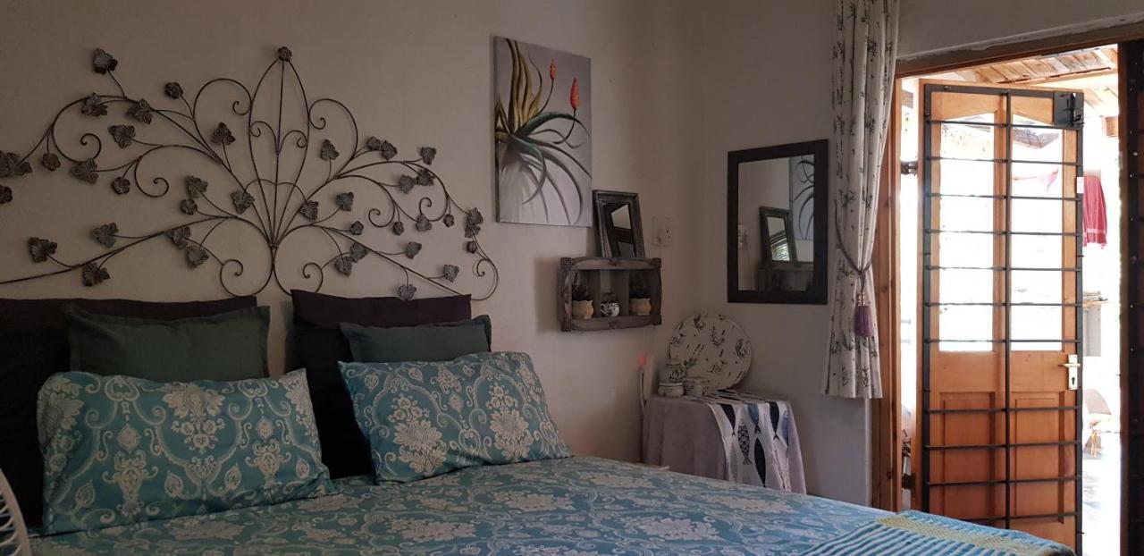 A Farm Stay - Casablanca'S Private Cottage,No Loadshedding! Hazyview Buitenkant foto