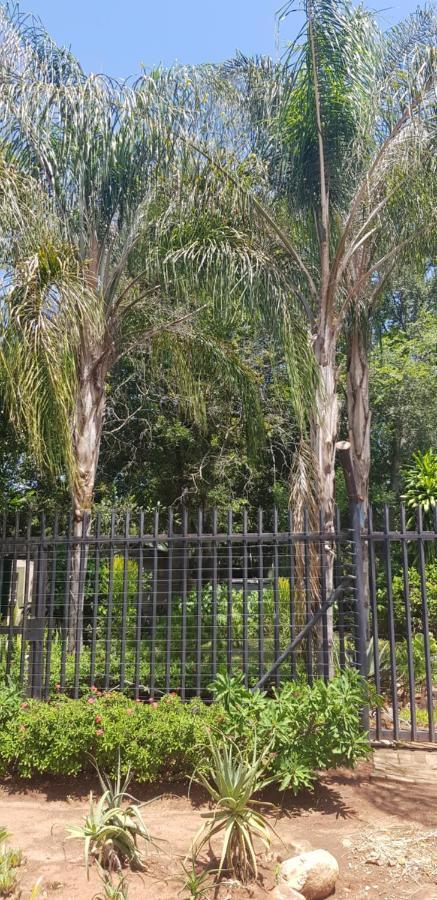 A Farm Stay - Casablanca'S Private Cottage,No Loadshedding! Hazyview Buitenkant foto